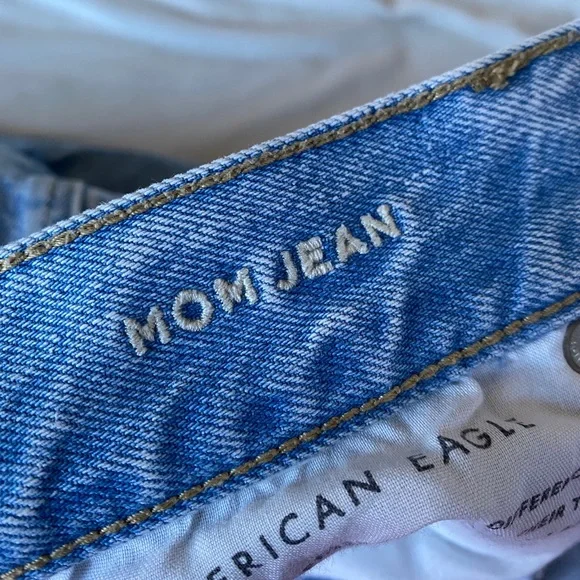 American Eagle Mom Jeans - Picture 4 of 4